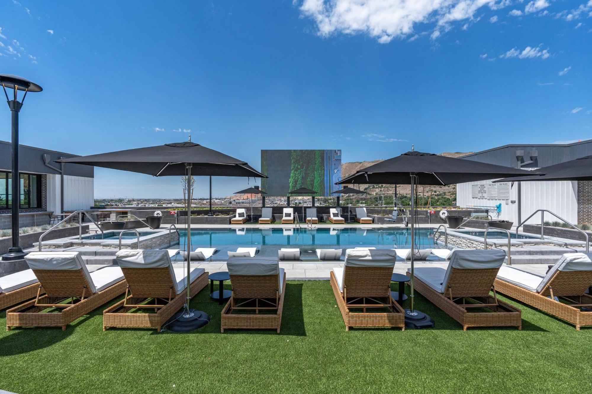 Outstanding Amenities-New Complex- Downtown Luxury Apartment Salt Lake City Ngoại thất bức ảnh